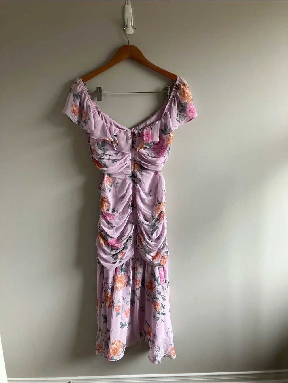 ASTR The Label Devereaux Dress in Pink multi floral size Medium - Picture 6 of 9